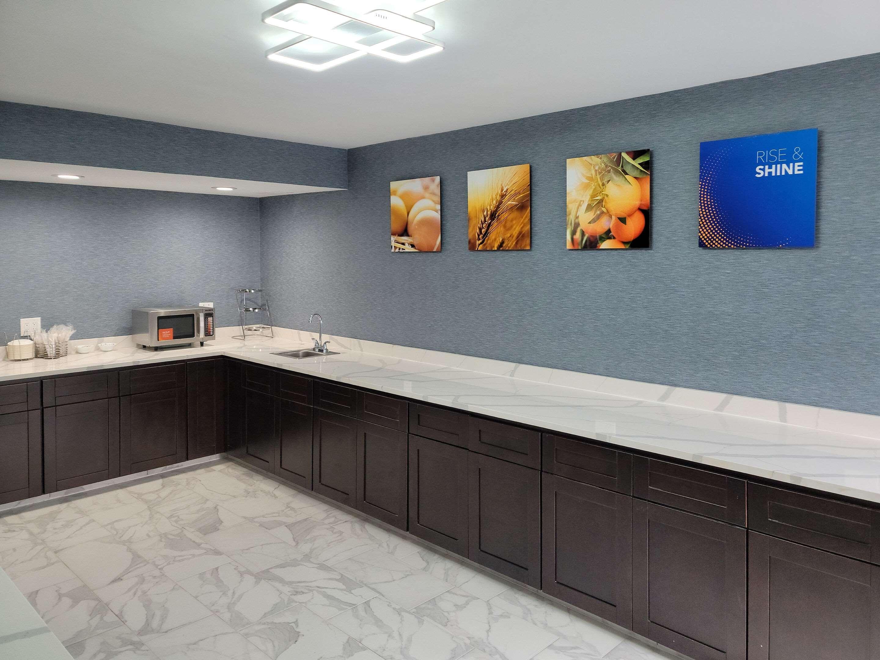 Comfort Inn & Suites Wyomissing-Reading Εξωτερικό φωτογραφία
