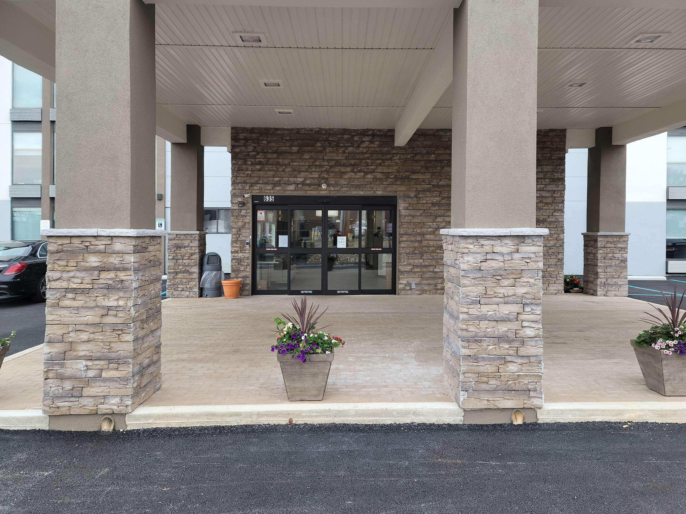 Comfort Inn & Suites Wyomissing-Reading Εξωτερικό φωτογραφία